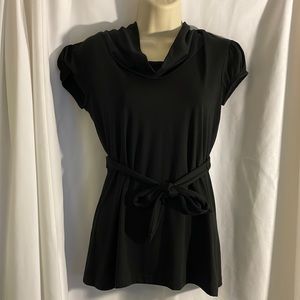 Black Short Sleeve Top with Removable Belt, Juniors Medium